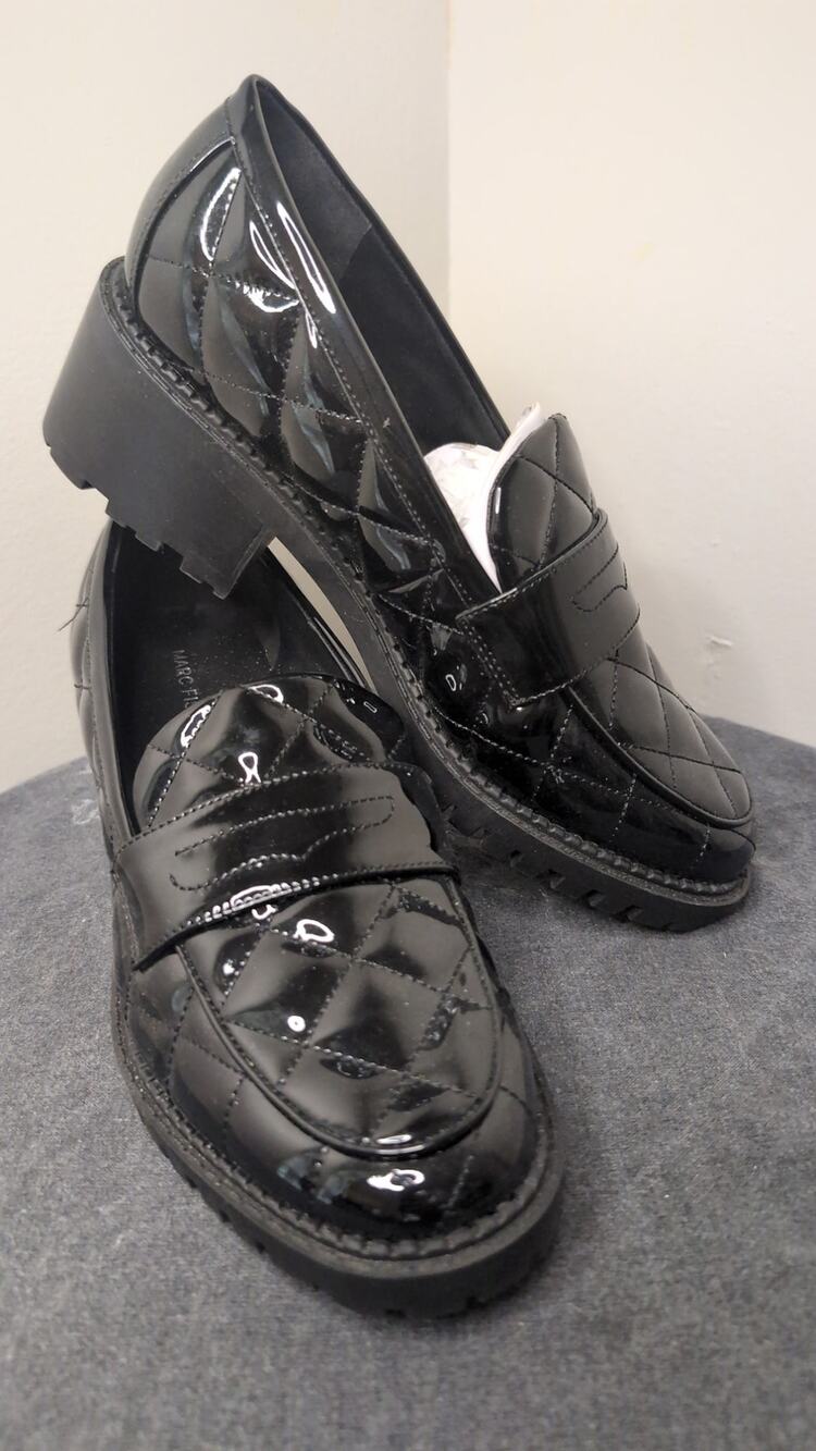 Marc Fisher Quilted Patent Chunky Loafers Womens 7 NWOT